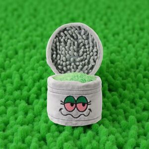 NIP Bark Box 420 Plush Treat Trapper Gina’s Grass Grinder Toy NEW UNOpened